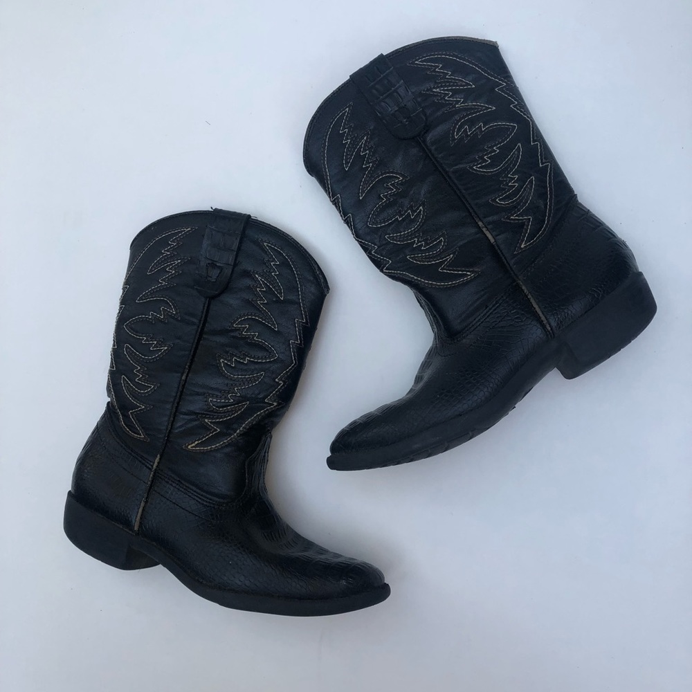 Kids cowboy boots size 1
